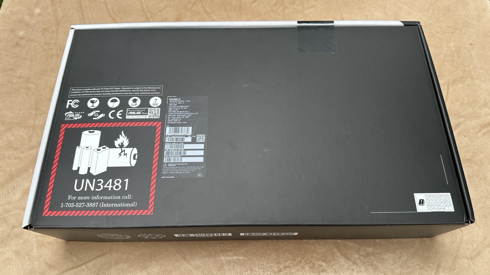 ASUS ROG Zephyrus G14 AniME Matrix GA401IV-XS96 Ryzen 9 16GB 1TB SSD RTX 2060