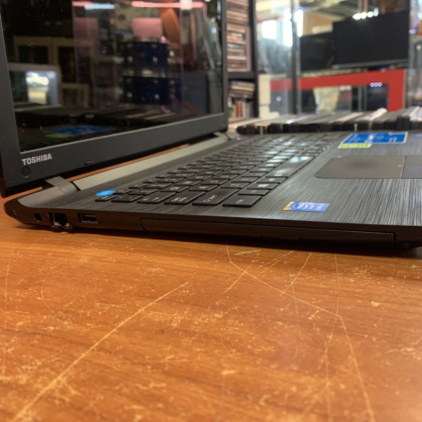 TOSHIBA SATELLITE C55-C5380 I5-4210U 2.40GHZ 750TB HD | 8GB RAM | WIN 10 PARTS