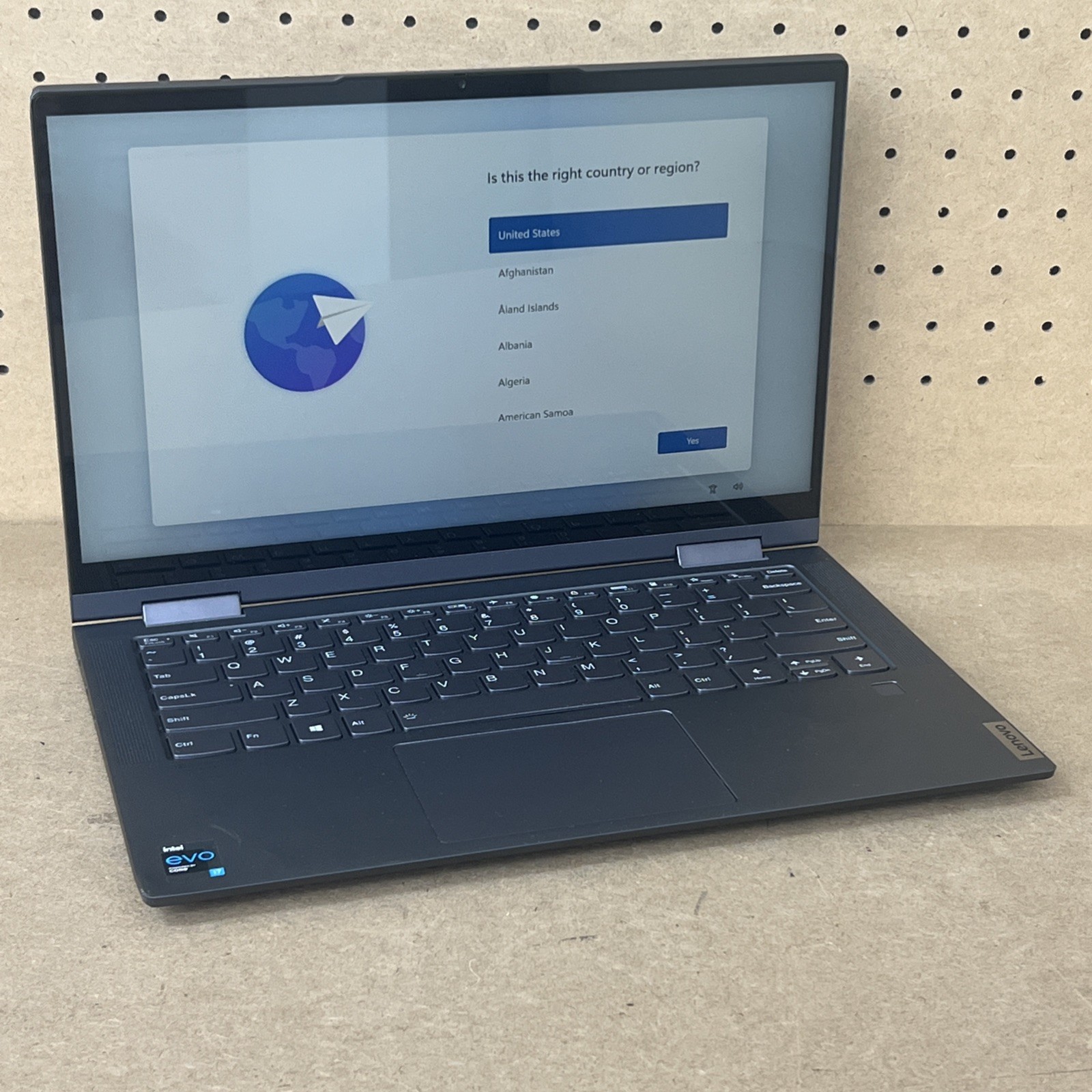 Lenovo Yoga 7 2-in-1 14ITL5 512GB SSD i7-1165G7 2.8GHz 16GB RAM- Good *Bad Mic*