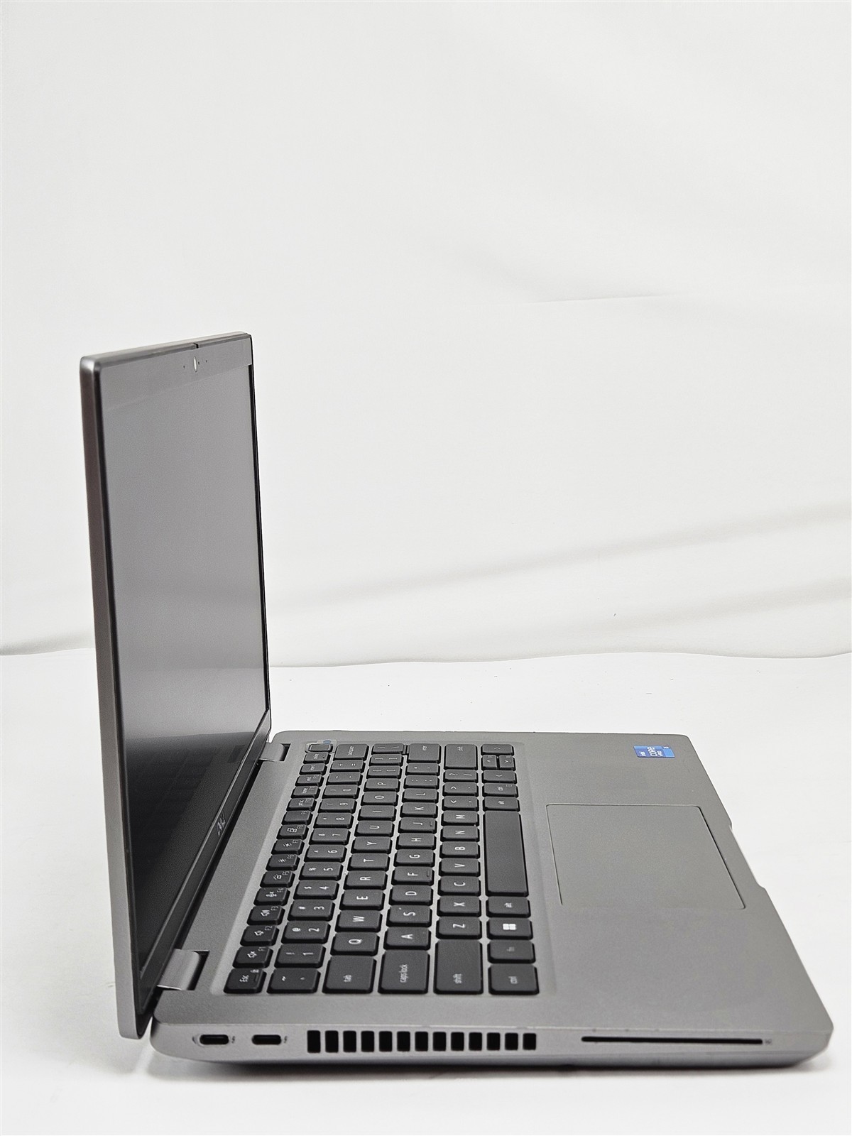 Dell Latitude 5421 16GB RAM 256GB SSD 14″ Core i5-11500H 2.9GHz UHD