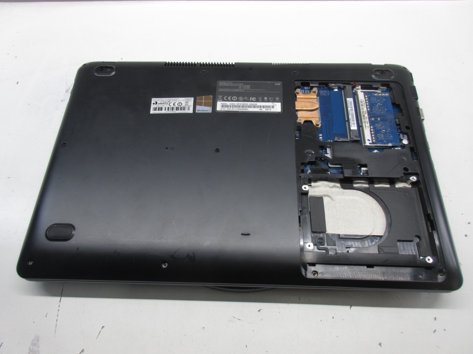 Samsung NP470R5E Intel Core i7-3537u 2GB NO HDD No Batt READ