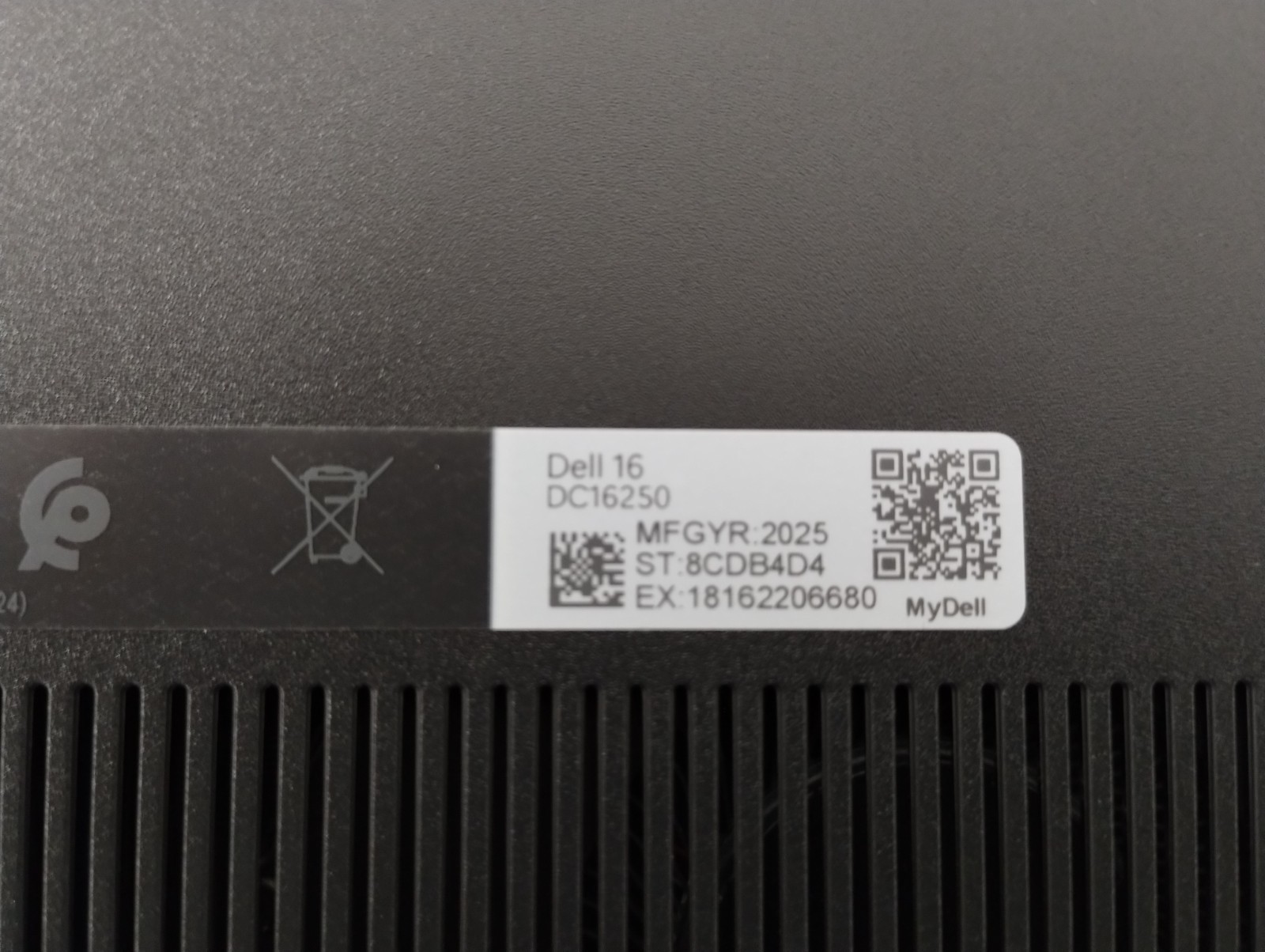 DELL 16 DC16250 MRYT3, Intel Core 7-150U, 1.80 GHz, 16 GB RAM, 1 TB NVMe