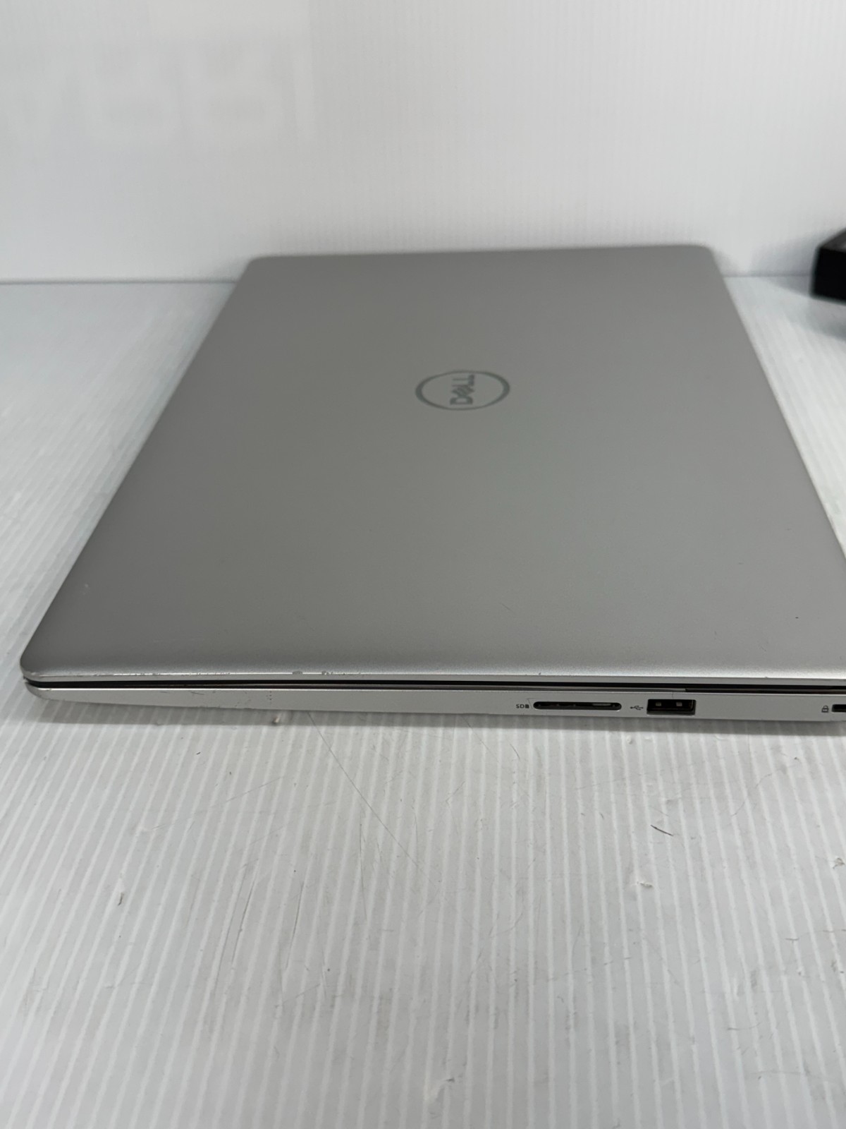 Dell Inspiron 5570 i5-8250U 15.6″ Windows 11 Laptop 256GB SSD 16GB *SEE PICS
