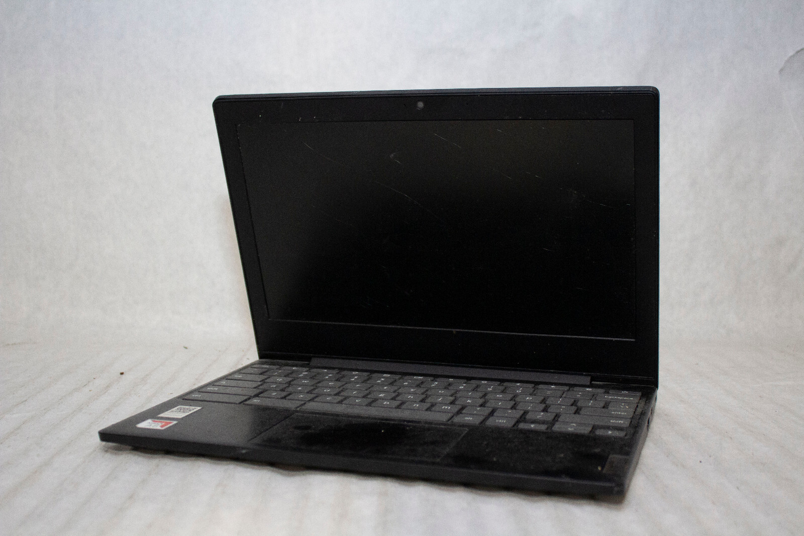Lenovo IdeaPad 3 CB 11AST5 AMD A6-9220C 4GB Ram 64GB SSD