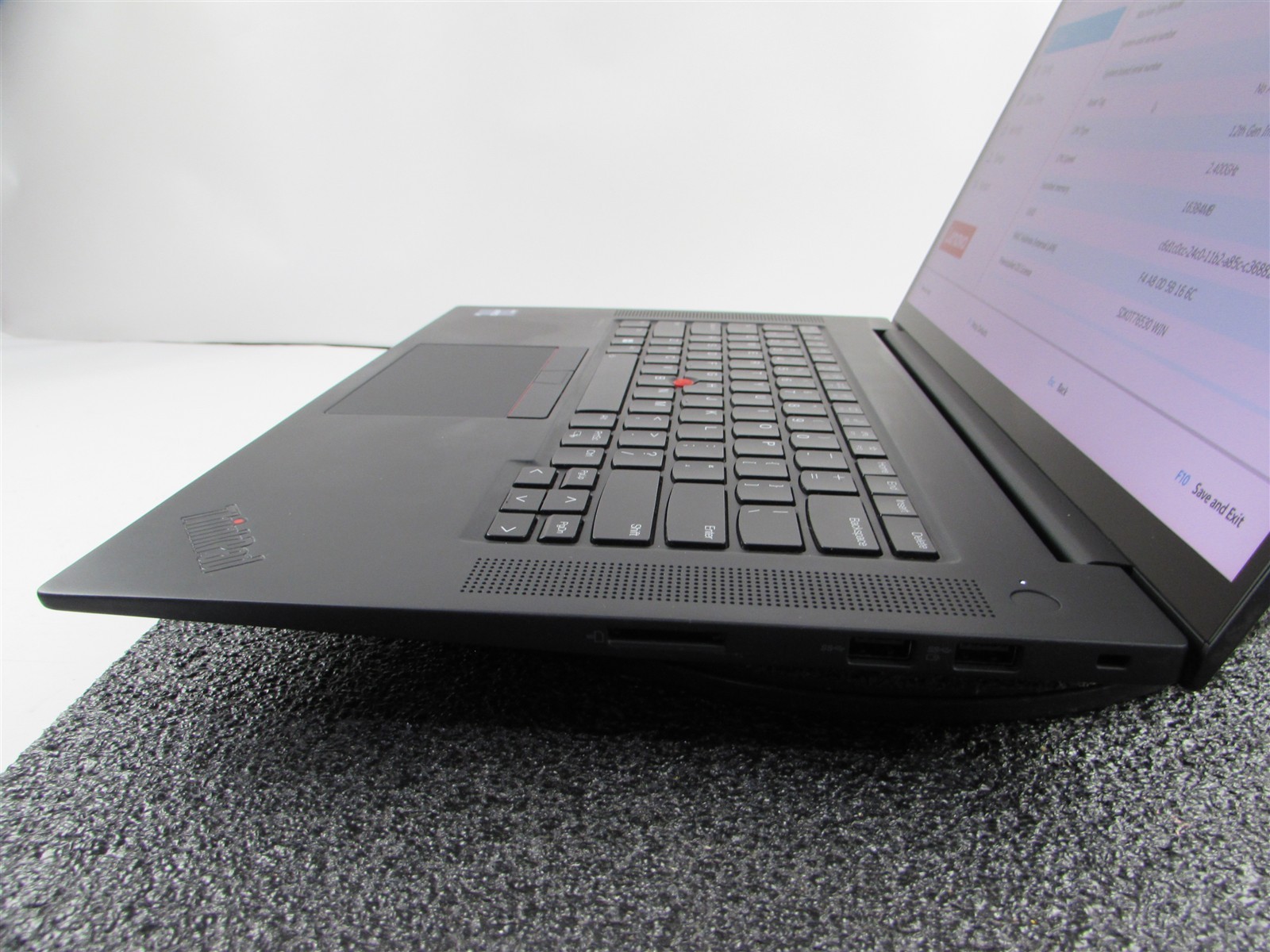 LENOVO THINKPAD P1 (GEN 5) 4K TOUCH I7-12800H 512GB 16GB RAM RTX A1000 WIN 11