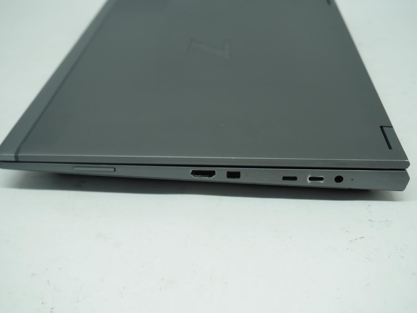 HP ZBOOK FURY 15 G7 15.5″ Intel i7-10850H 2.70GHz 32GB RAM 512GB NVMe Grade C