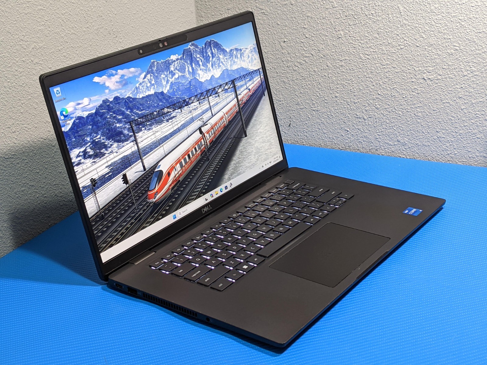 Dell Latitude 7530 15.6″FHD i5-1245U 1.6GHz 16GB 256GB SSD W11Pro ExcellBatt +PA