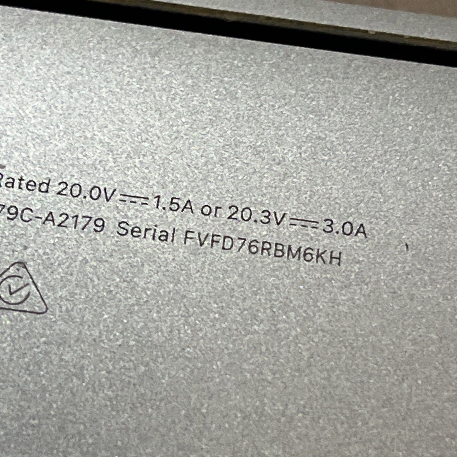 APPLE MACBOOK AIR 13″ SCISSOR, 2020 CORE I3-1000NG4 1.1GHZ 8GB RAM 256SSD /