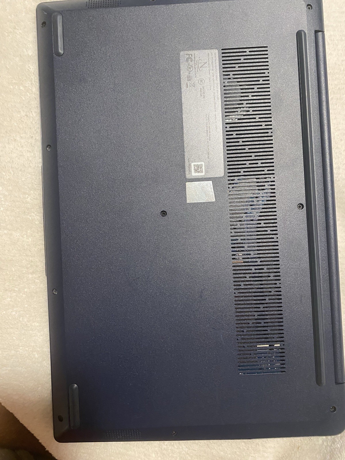 Lenovo IdeaPad 3 15IAU7 15.6in i5 8GB 256GB SSD Win11 2023 Blue