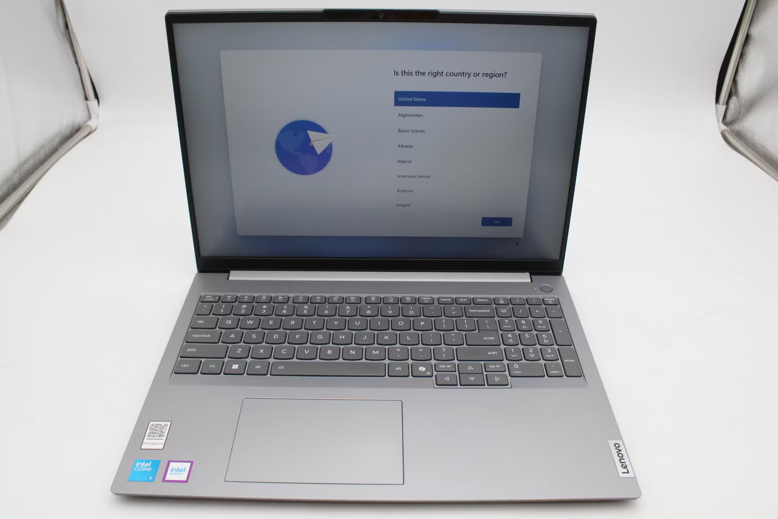 Lenovo ThinkPad 16 G8 IRL 16″ Core 5 210H, 512GB NVMe, 16GB RAM