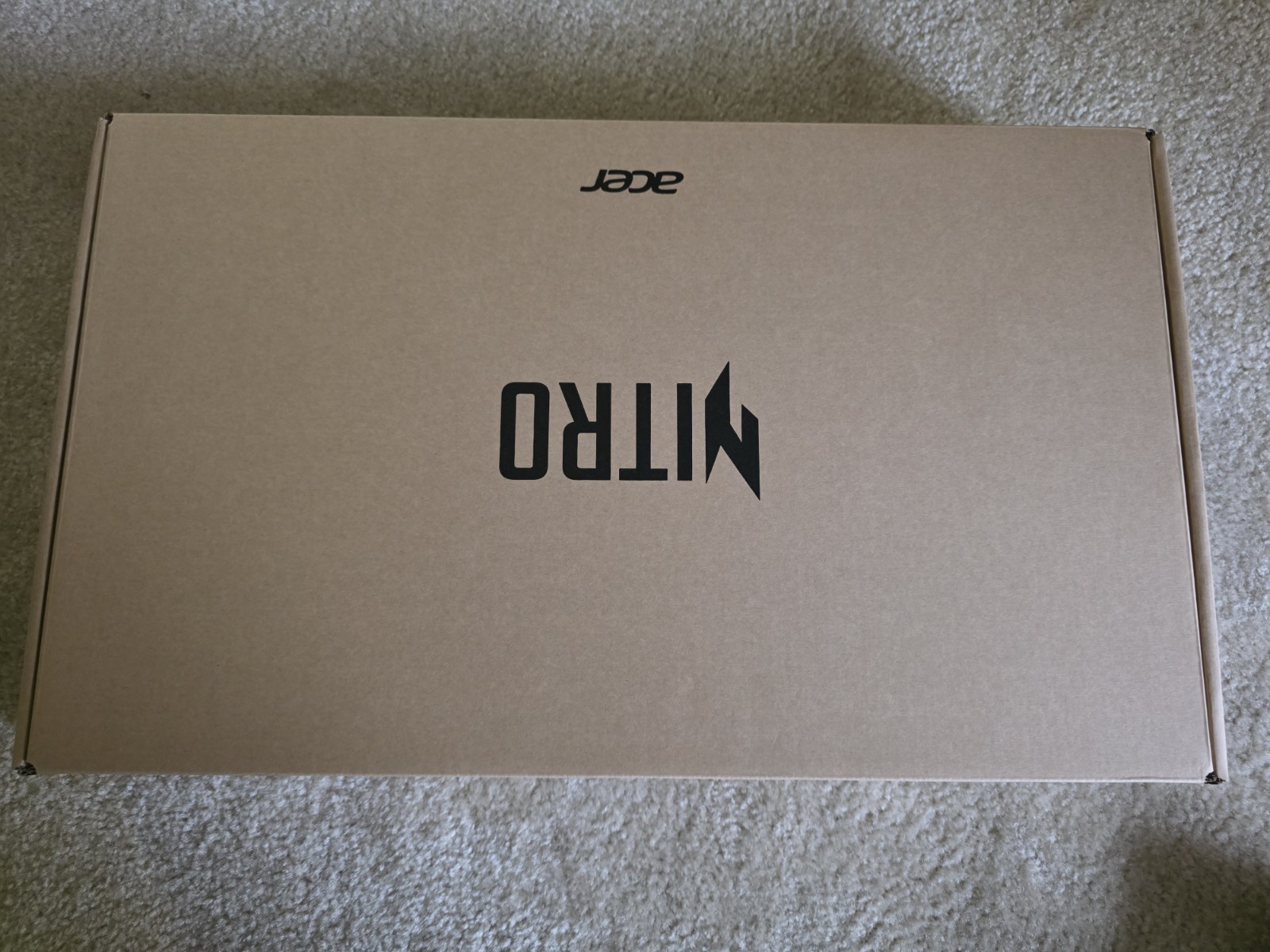 Acer Nitro V Slim 16″ WQXGA 180Hz Ryzen 7 260 RTX 5070 16GB 512GB Gaming Laptop