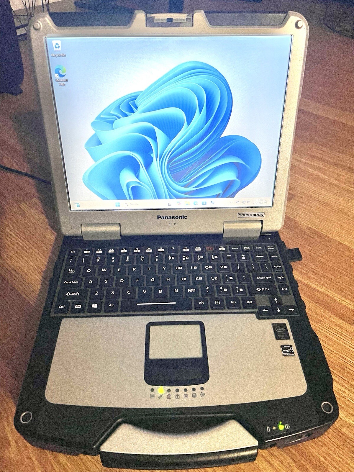 5th Gen Panasonic Toughbook CF-31,1TB,16GB,MK5, DVD,4G,GPS Like New Windows 11