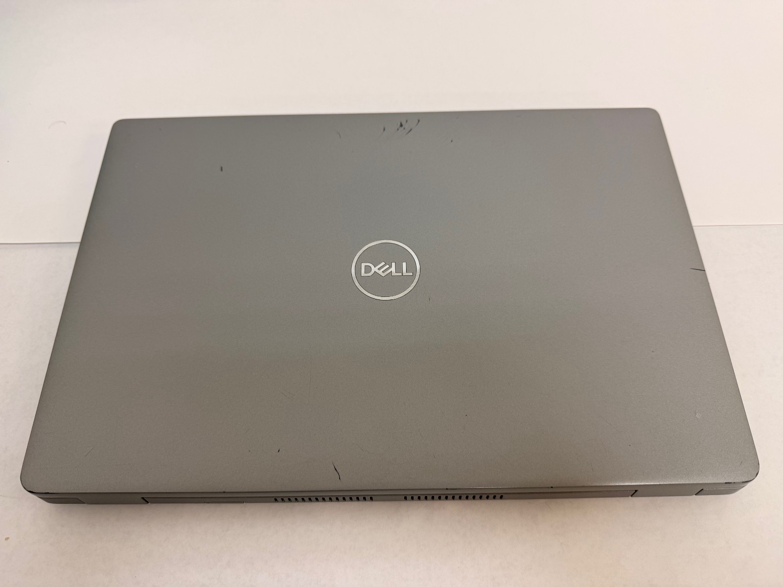 Dell Latitude 5430 i5-1245U vPro 16GB RAM 256GB SSD 14″ FHD Win11 Pro Laptop