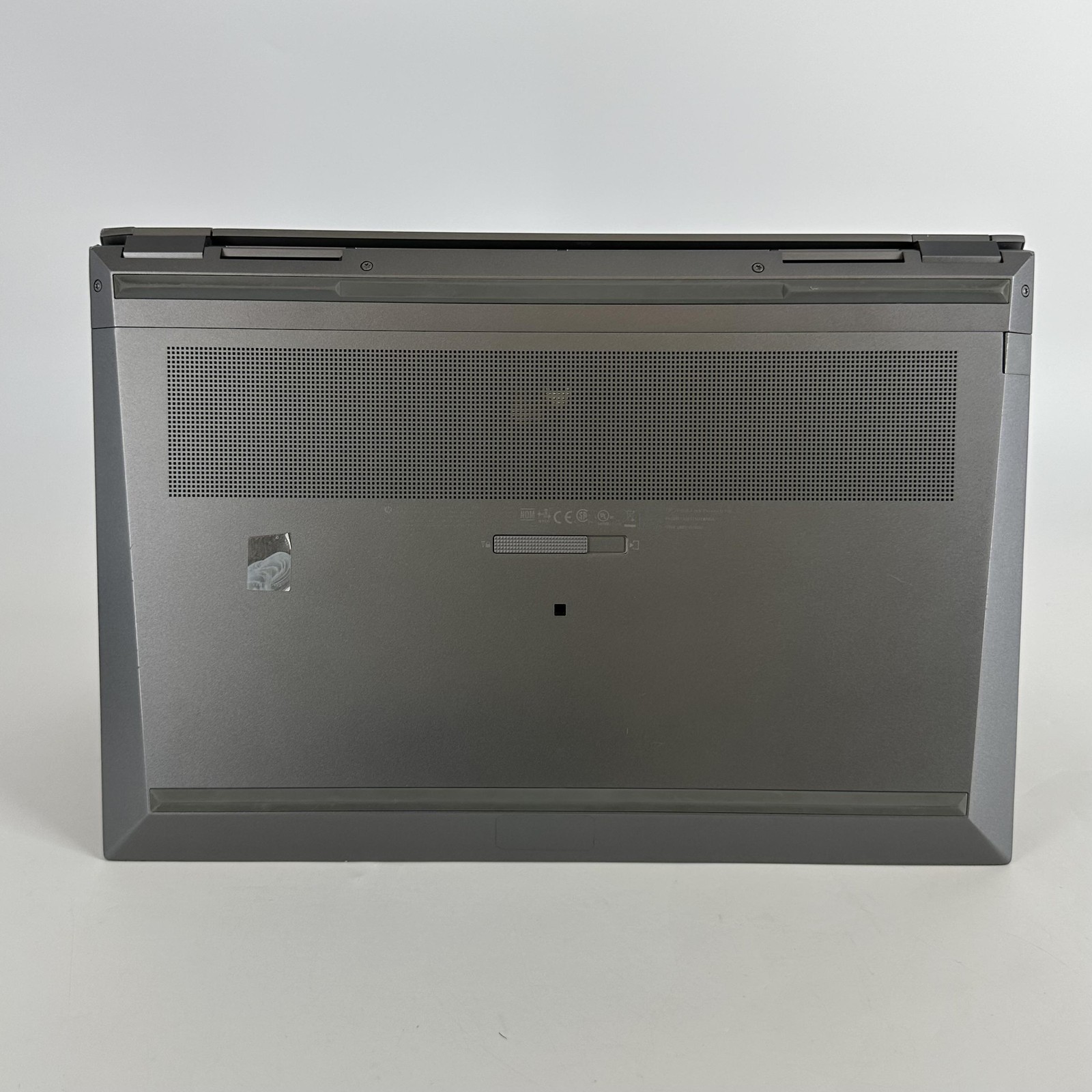HP ZBook Fury 15 G8 FHD i7-11800H 2.30GHz 32GB 512GB SSD RTX A2000 Good