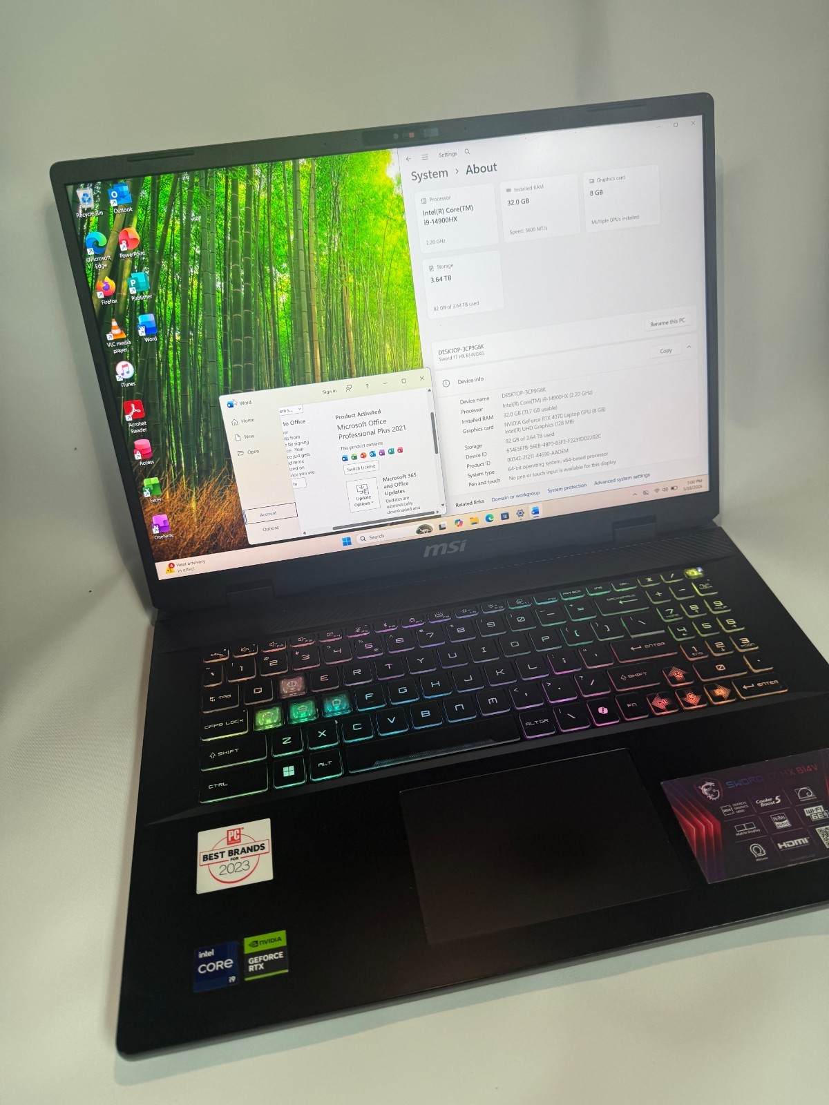MSI Sword 17 HX B14V – 4TB SSD- i9 14900HX – 32GB DDR5- RTX 4070-MS Office 21 P