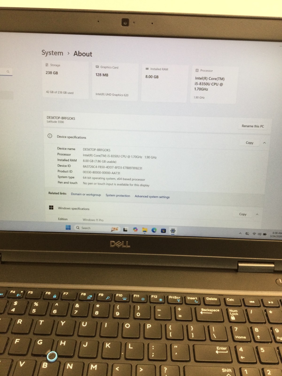 Dell Latitude 5590 15.6″ (256GB SSD, Intel Core i5-8250U, 1.6GHz, 8GB RAM