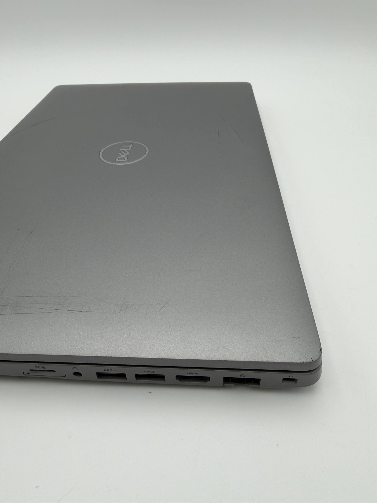 Dell PRECISION 15.6″ HD 3551 Laptop i7-10875H 2.30GHz no ram/ssd/charger