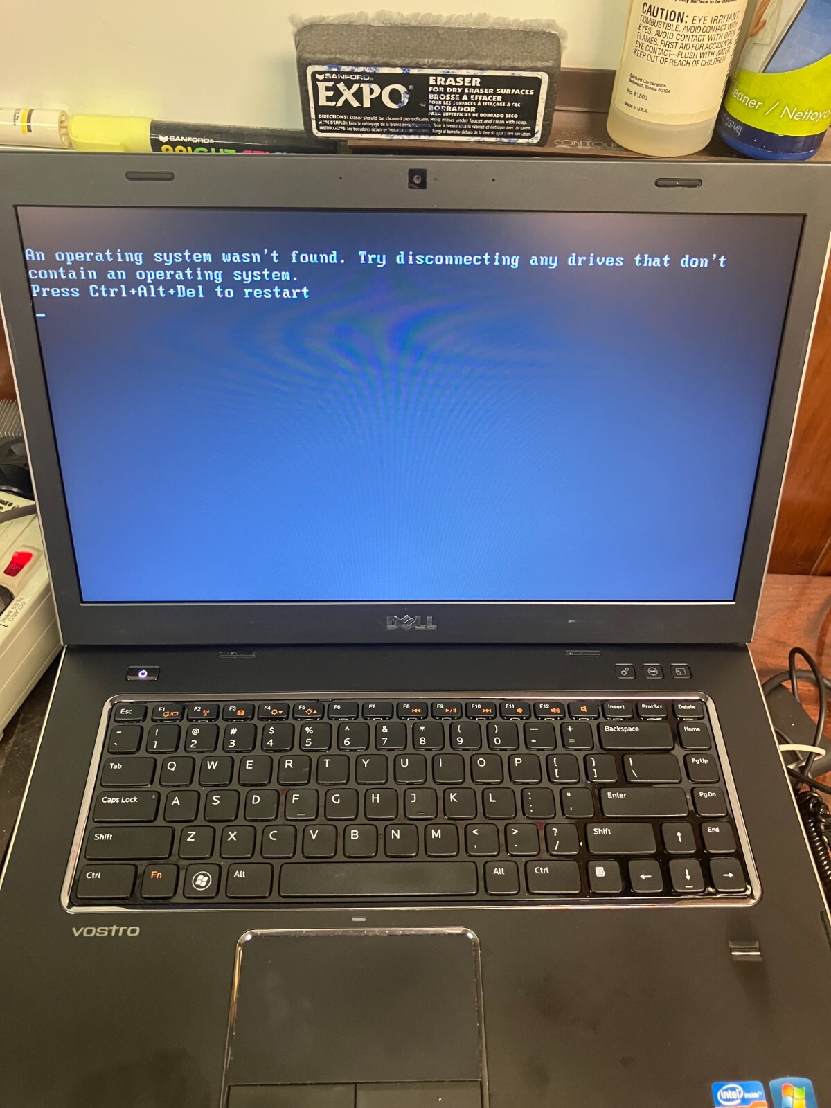 Dell Vostro 3550 15.6″ Intel Core i3-2330M 2.20GHz 2 GB RAM 250GB HDD FOR PARTS