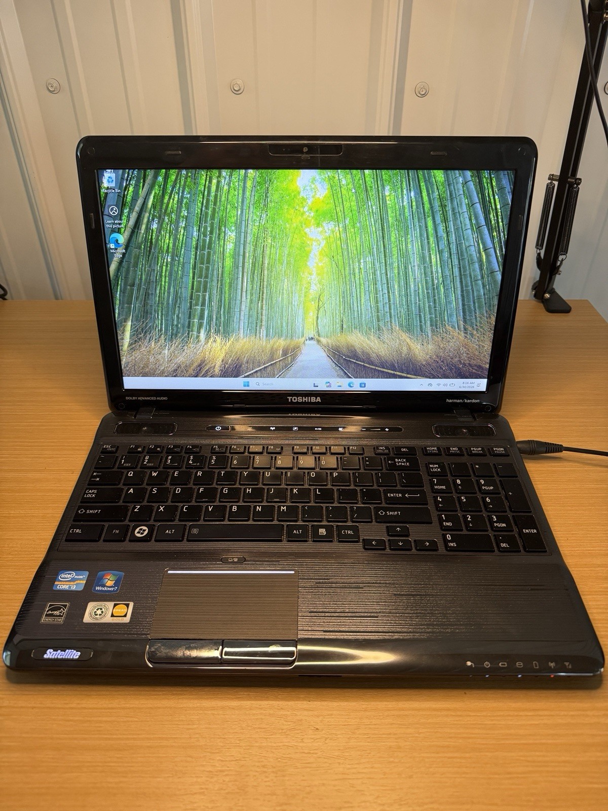 Toshiba Satellite P755-S5215 Core i3 Laptop 6GB RAM 640GB HDD Clean Tested READ