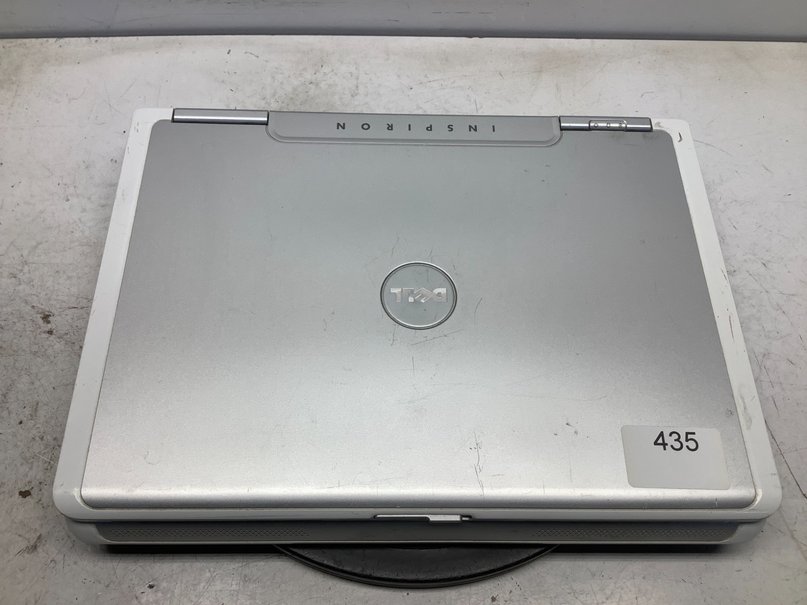 Dell Inspiron 1501 AMD Athlon 64 X2 TK-55 1.8GHz 1 GB NO HDD