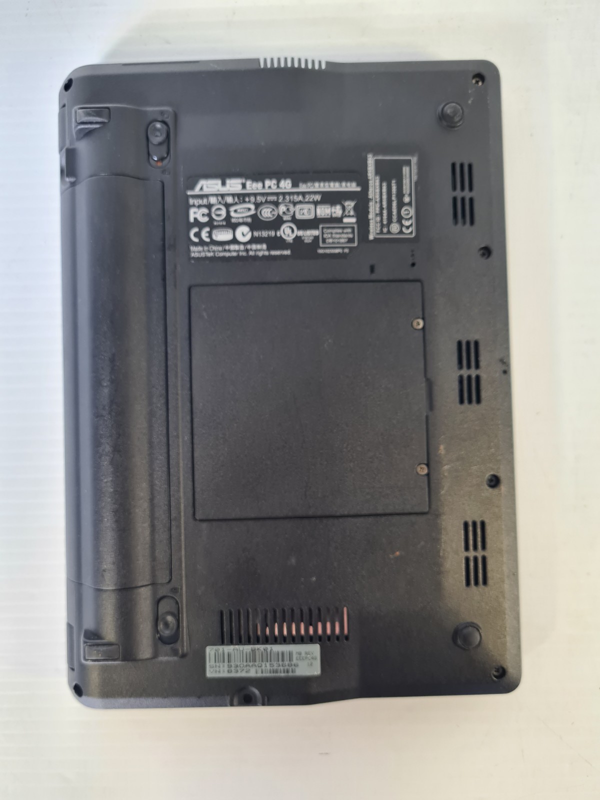 Asus Eee PC 4G 701 Mini Laptop Windows XP Notebook *Read Description*