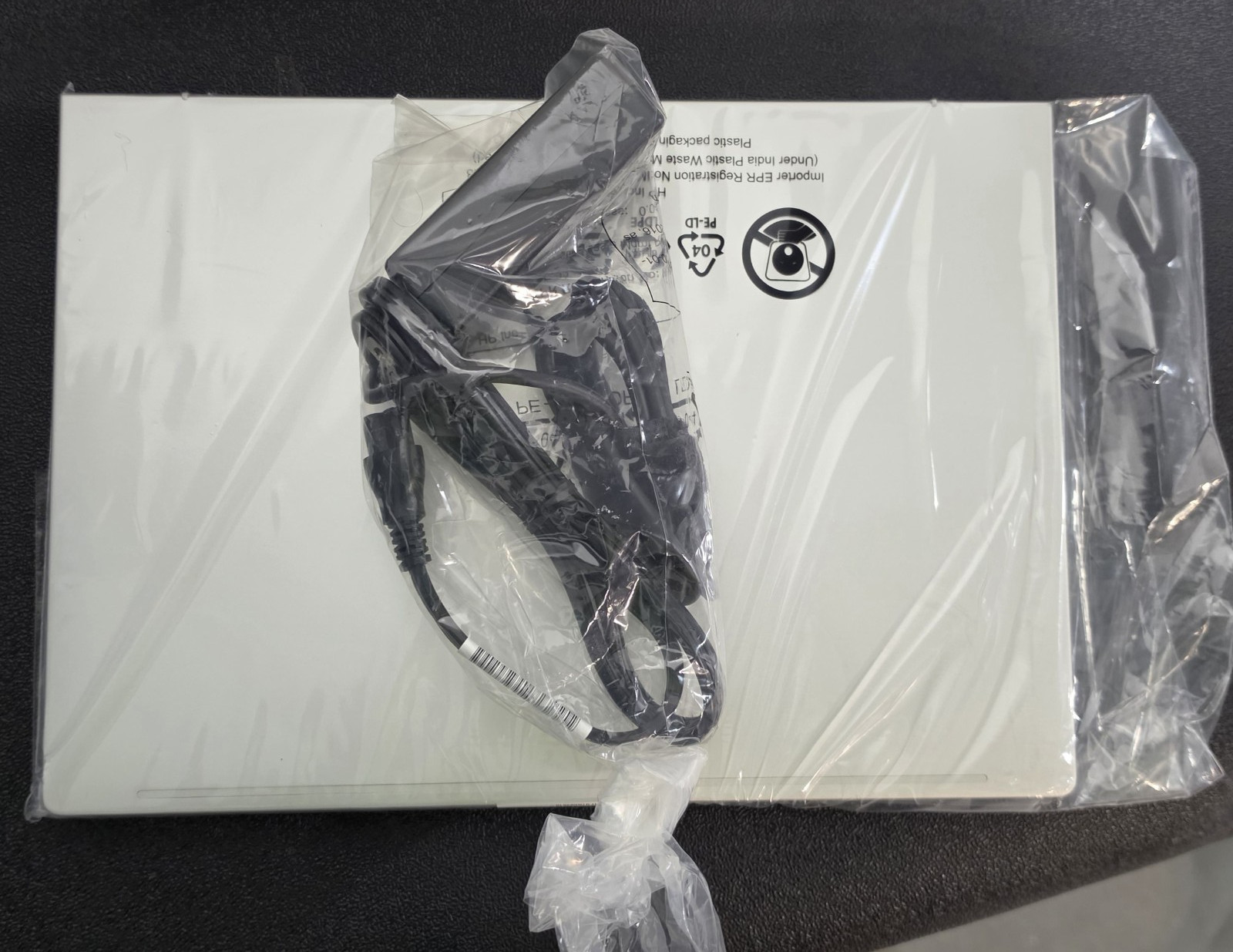 2x HP EliteBook 6 G1a 14 inch Ryzen 5 PRO 230 32GB RAM 512GB SSD W11