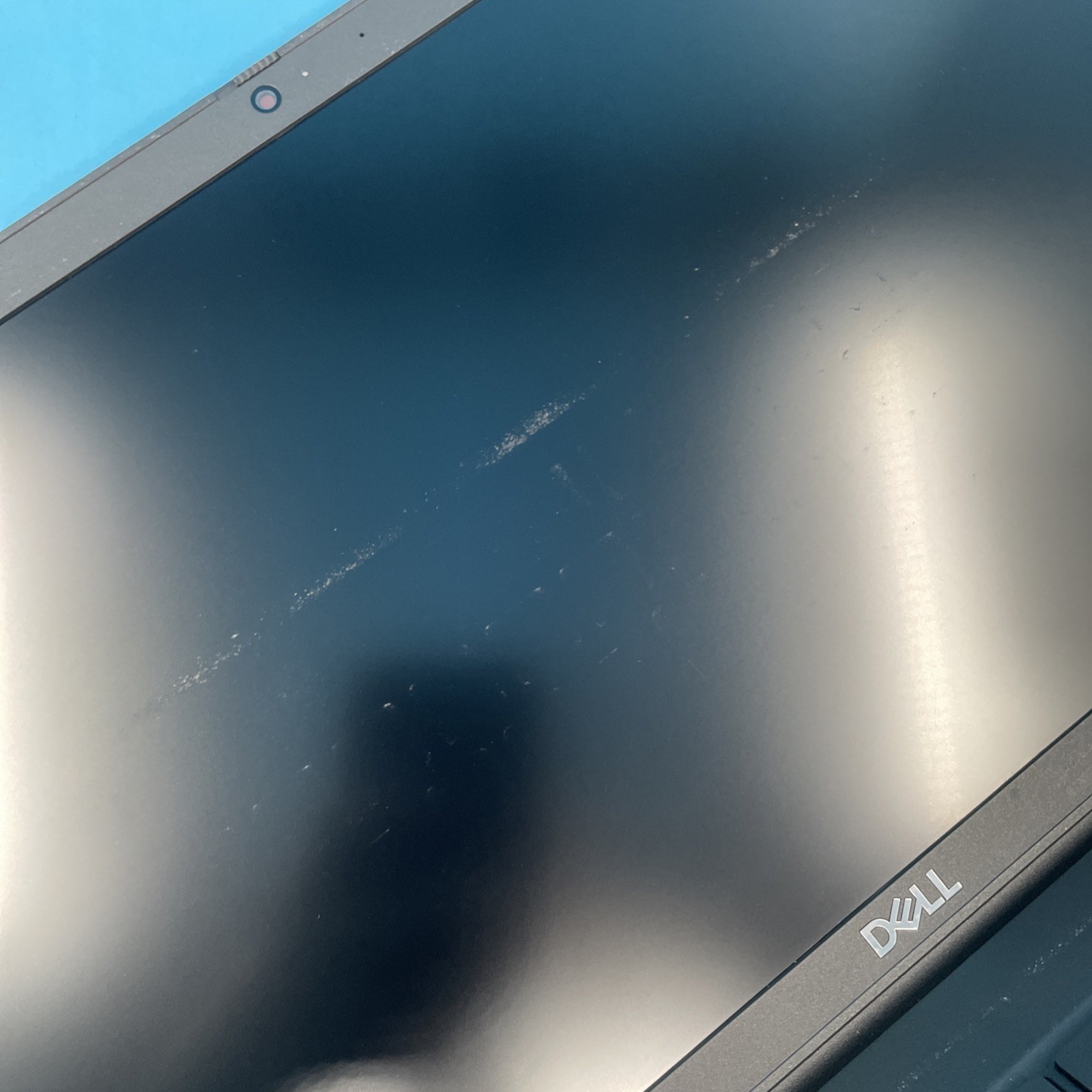 Dell Latitude 3520 | i5-1135G7 | 8GB RAM | 256GB SSD | NO OS | 67% BATT