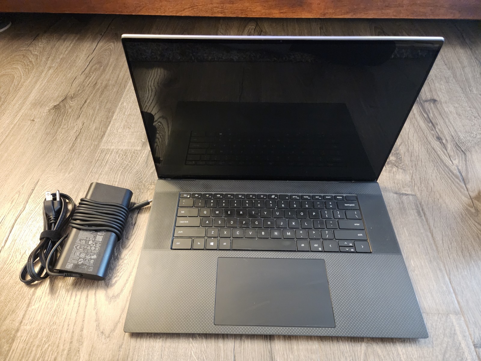 Dell XPS 9700 17 Intel Core i7-10750H 32GB RAM NVidia GeForce 3840 x 2400 Laptop