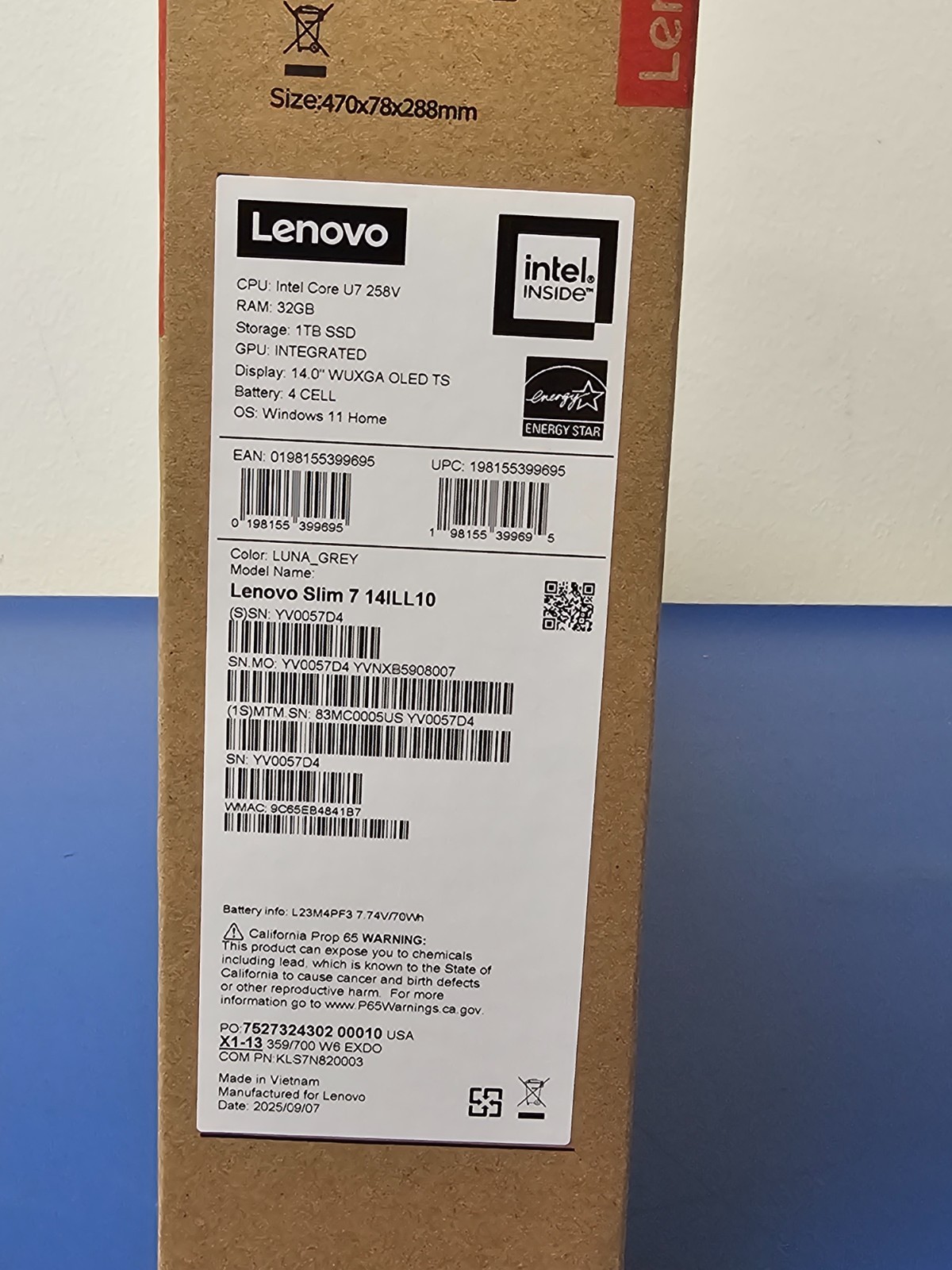 Lenovo Slim 7 14ILL10, Intel Core Ultra 7 258V, 2.20 GHz, 32 GB RAM, 1 TB NVMe