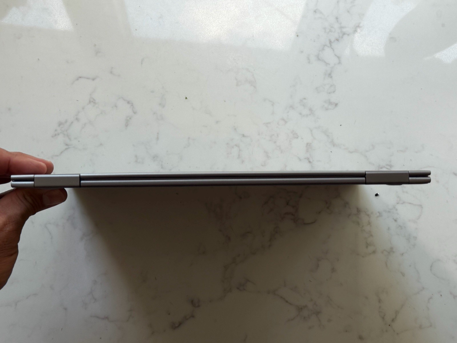 Samsung Galaxy Chromebook XE930QCA 13.3″ Touch i5-10210U 8GB 256GB 4K OLED-MINT!