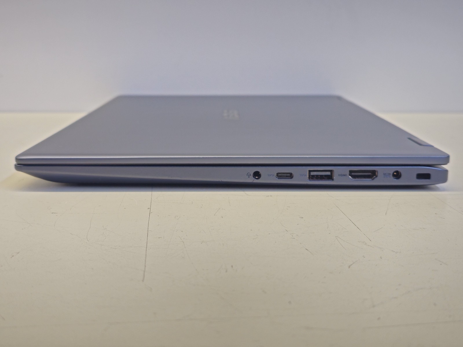 Asus 14″ Vivobook Flip Core i5-10210U + 8GB + 512GB M.2 Windows 11 Pro TESTED