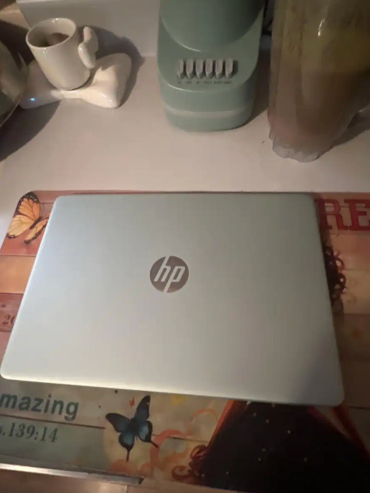 HP 14″ Laptop Intel N150 4GB RAM 128GB UFS Natural Silver