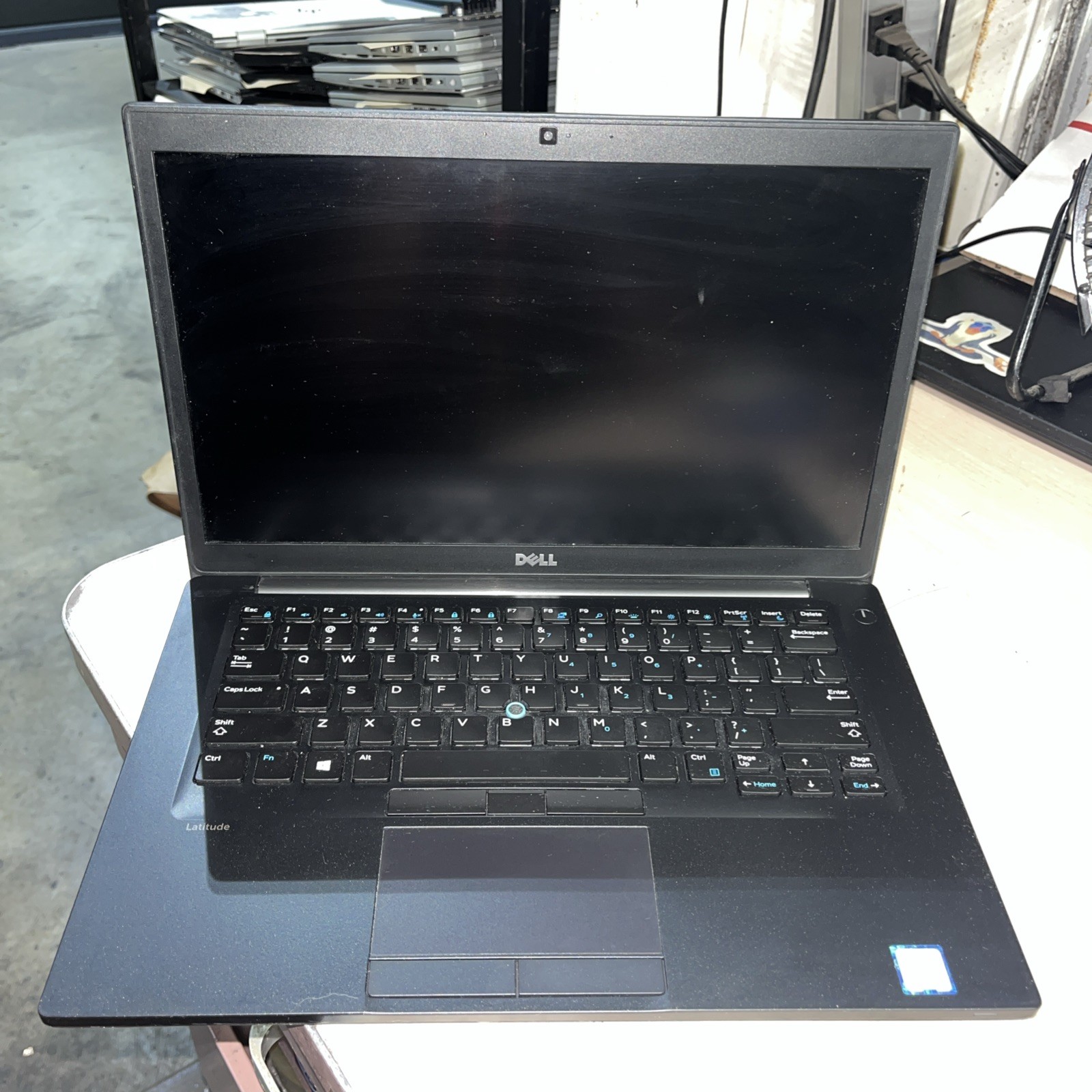 DELL LATITUDE 7480 INTEL CORE I7-7600U 8GB RAM NO HD +
