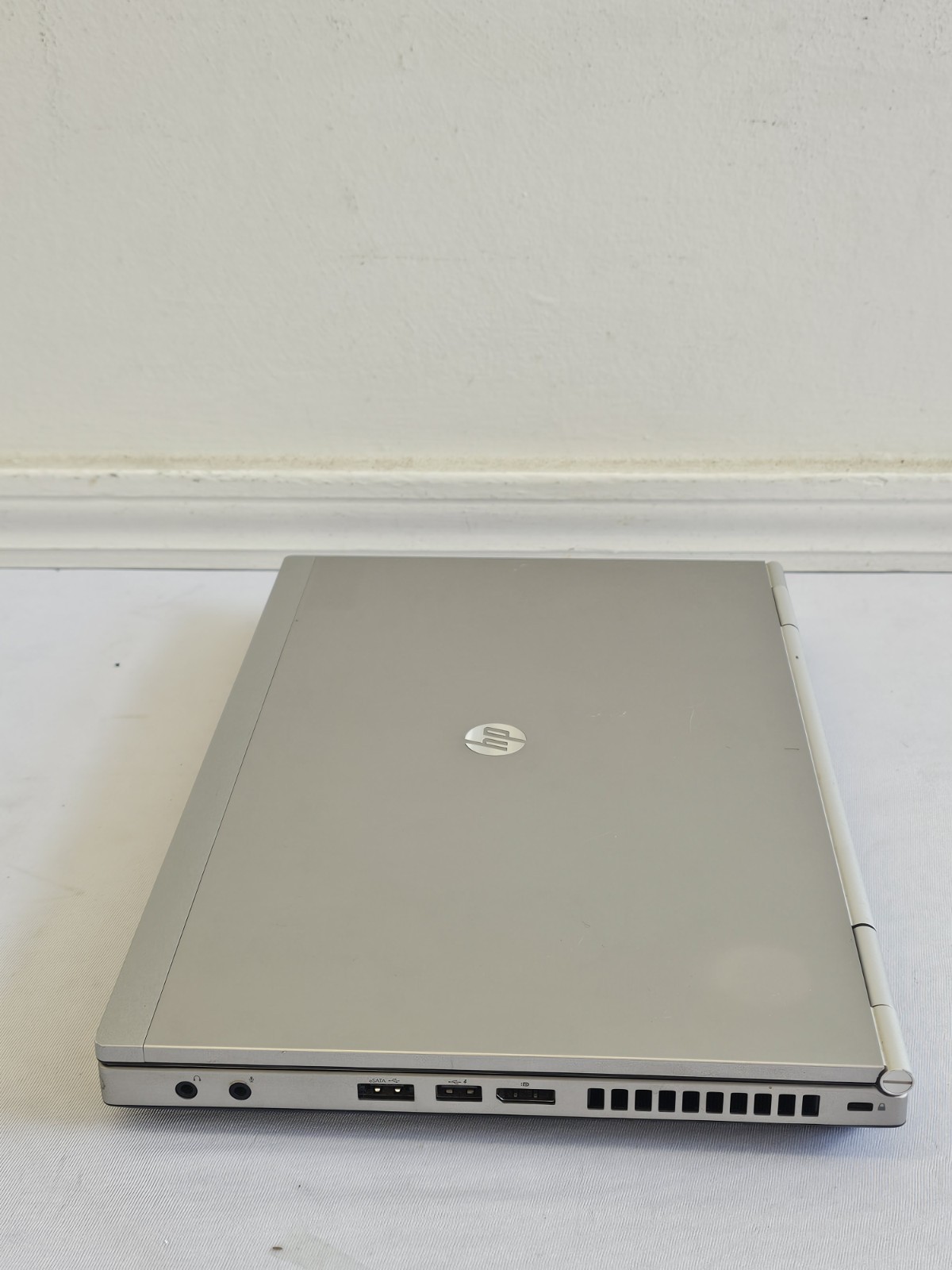 HP EliteBook 8470p Laptop – Intel i5-3360m – 8GB RAM – 320GB HDD – Windows 10