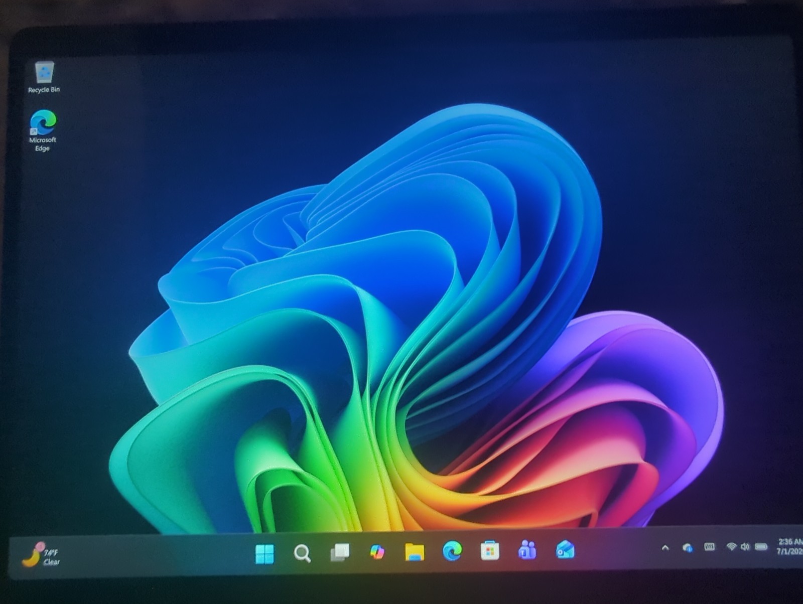 Microsoft Surface Pro 11 Snapdragon X Plus LCD 16GB 1TB Keychron,Case, Bag, Pen