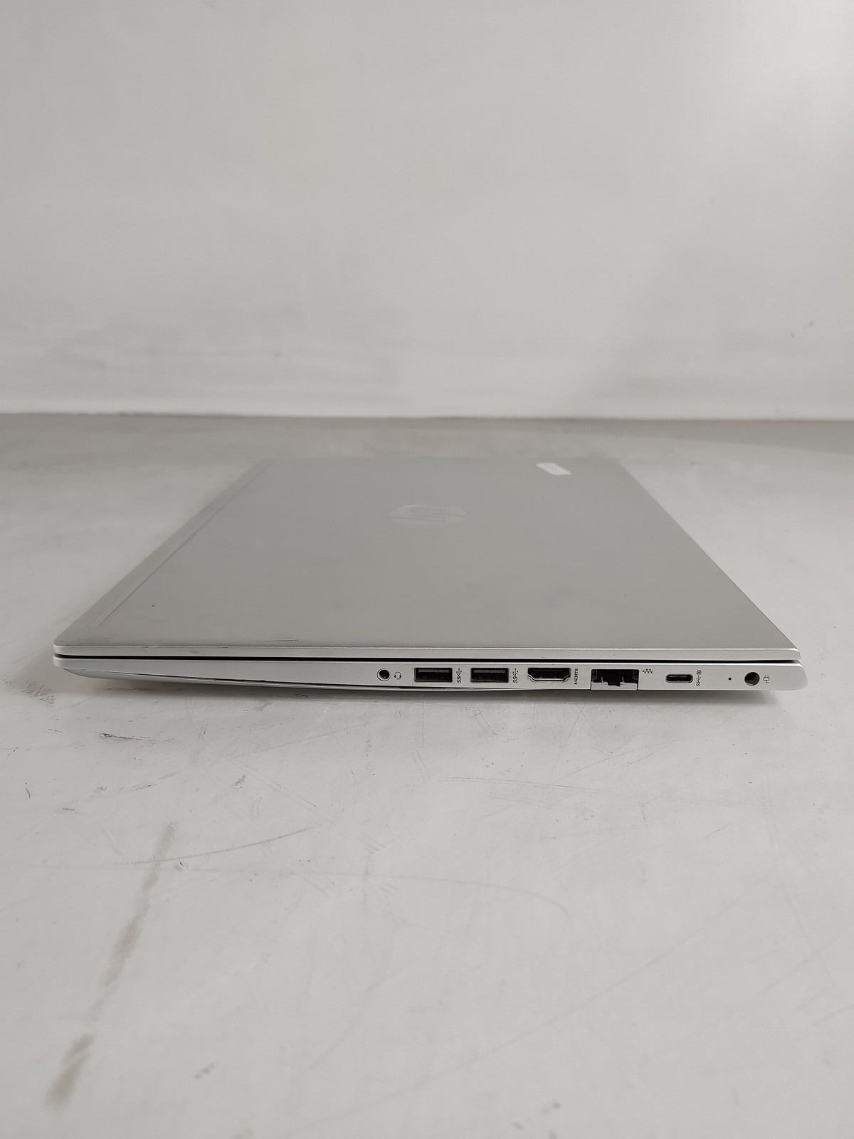 HP ProBook 450 G6 Core i5-8265U 1.60 GHz 8 GB DDR4 No HDD