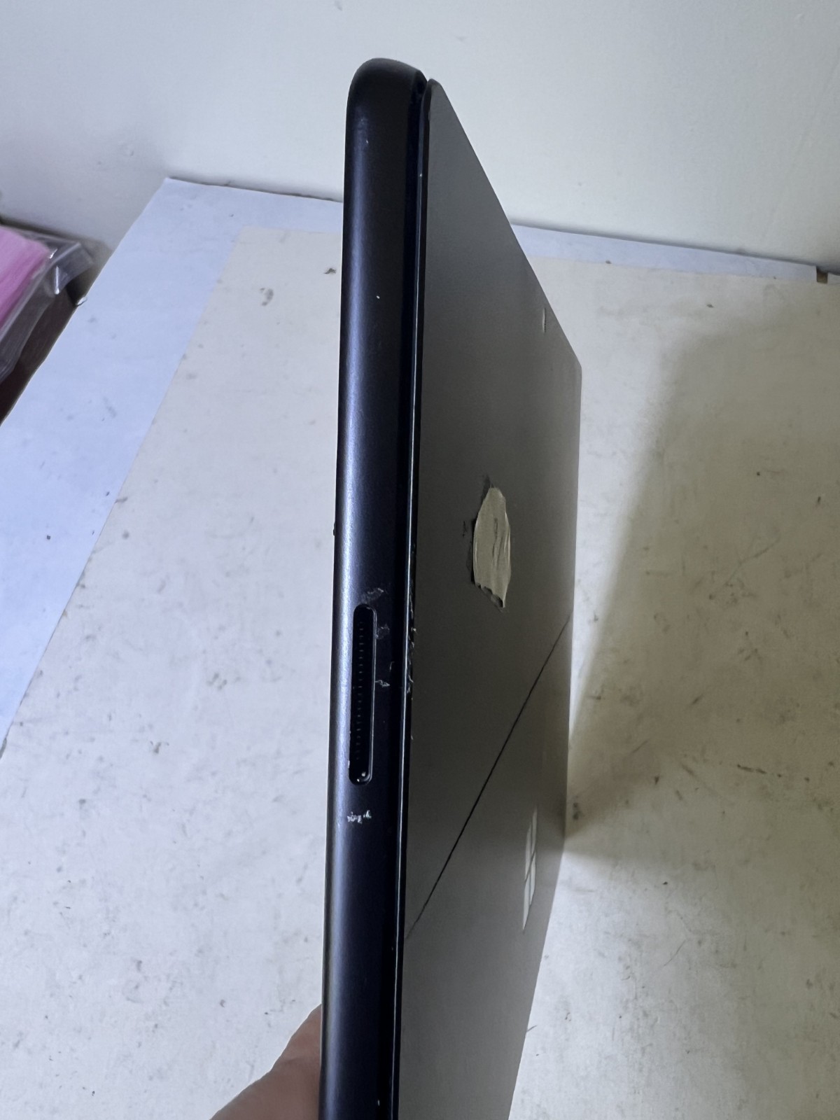 Microsoft Surface Pro 9 13″ i5-1235U 8GB RAM 2038 As-Is No Screen No SSD READ !