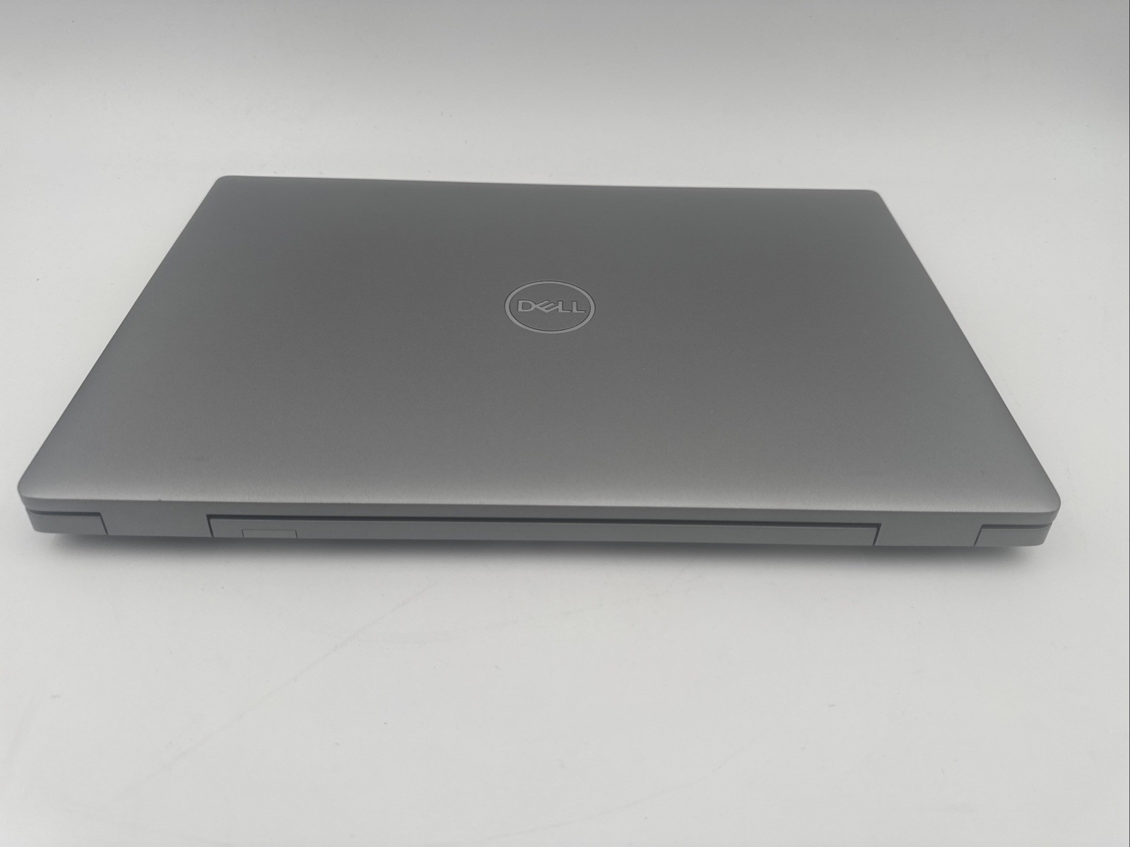 Dell Precision 3561 Laptop – 2.5 GHz i7-11850H 32GB 512GB SSD T1200 15.6″
