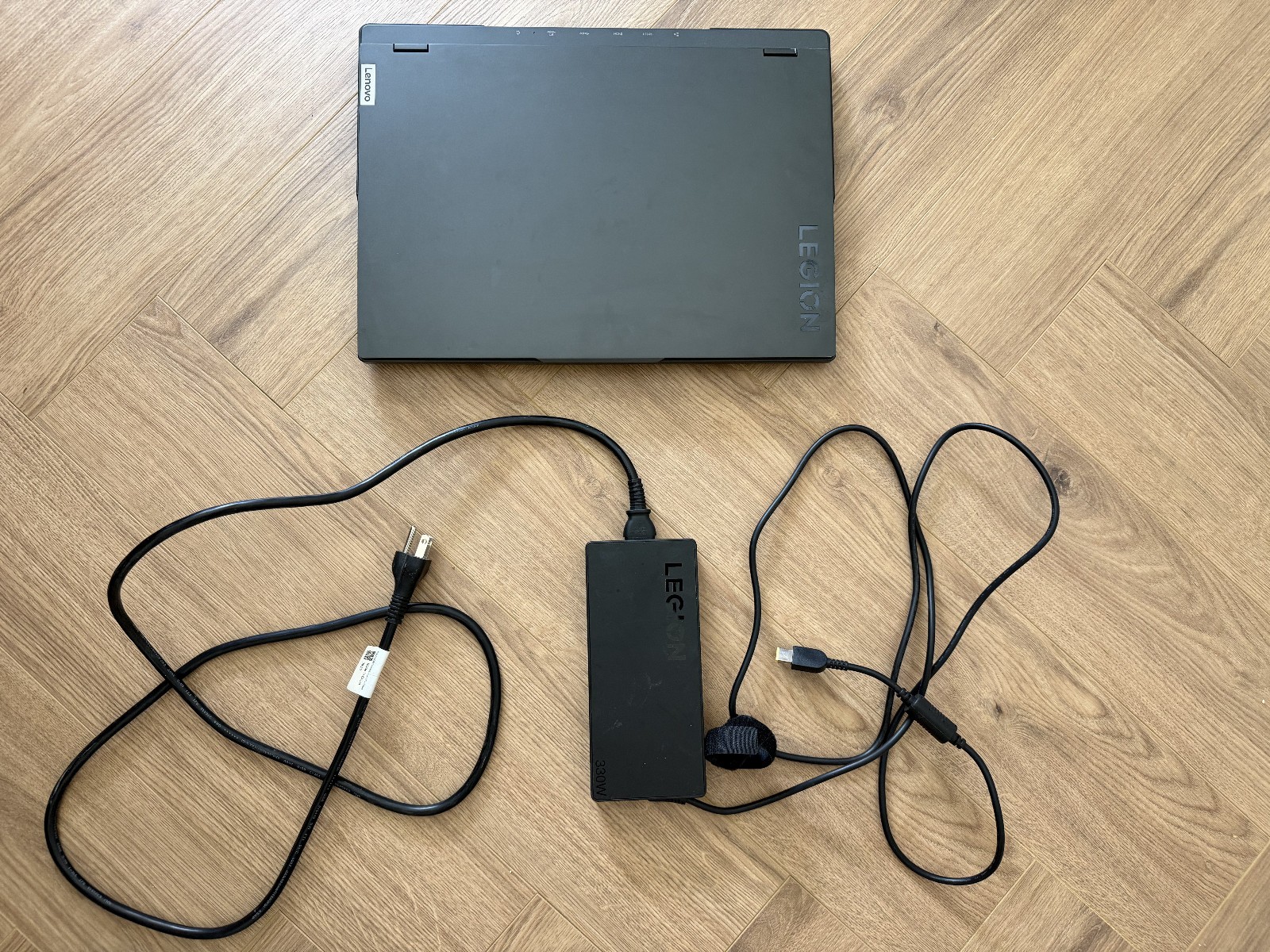 Lenovo Legion Pro 7i 16″ (Core i9-13900HX / RTX 4080 / 32GB DDR5 / 1TB NVMe)