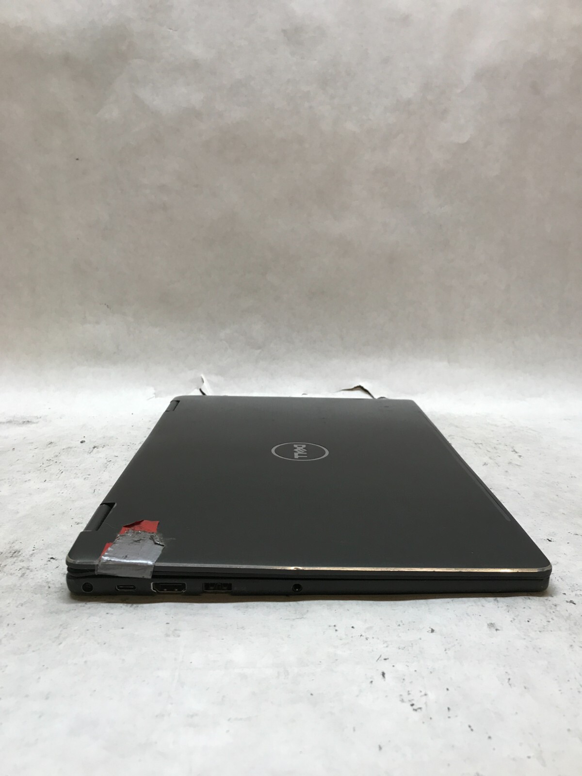Dell Latitude 3379 13″ Laptop Intel Core i3 NO RAM NO SSD/OS For Parts AS IS DW