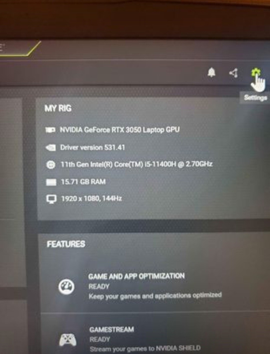 MSI GF63 Thin 11UC, Gaming PC, Dual Screen Laptop + Turbine Cooler