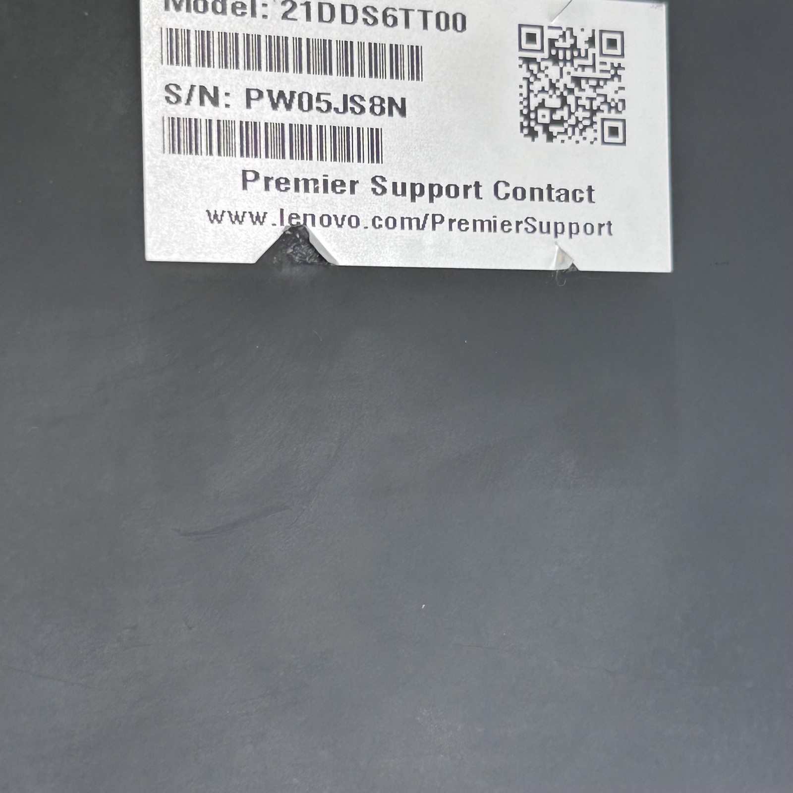 Lenovo ThinkPad P1 Gen 5 16 FHD+ 2.4 GHz i7-12800H 8GB 256GB SSD RTX A1000 Good