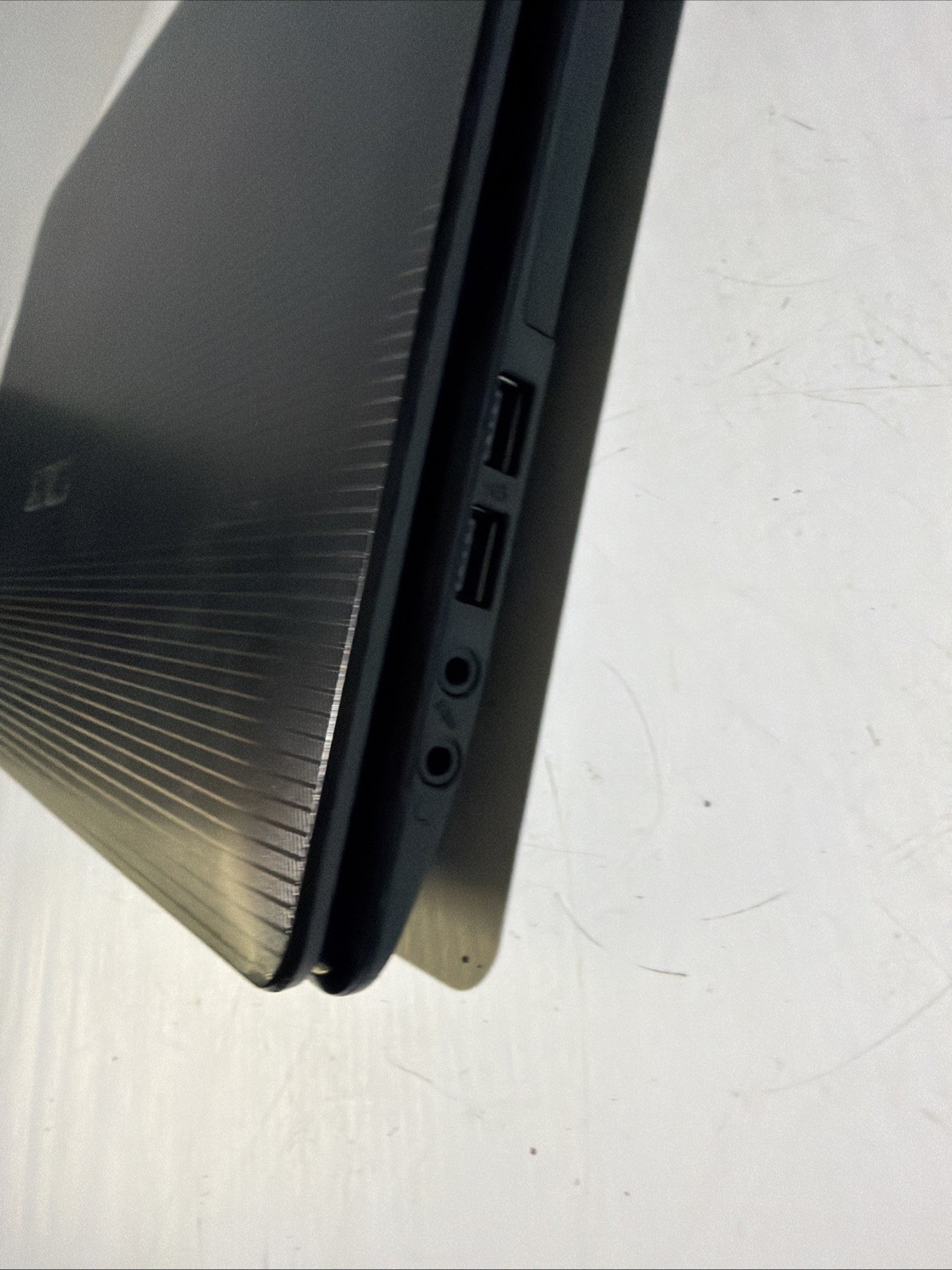 Asus K53E 15″ Laptop i5-2430m 4gb Ram 256gb SSD Windows 10 Home