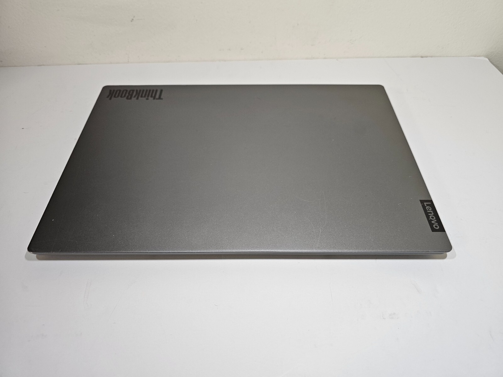 Lenovo ThinkBook 14s-IWL 14″/i5-8265U 1.60GHz/8GB RAM/Radeon 540X/NO SSD&CHARGER