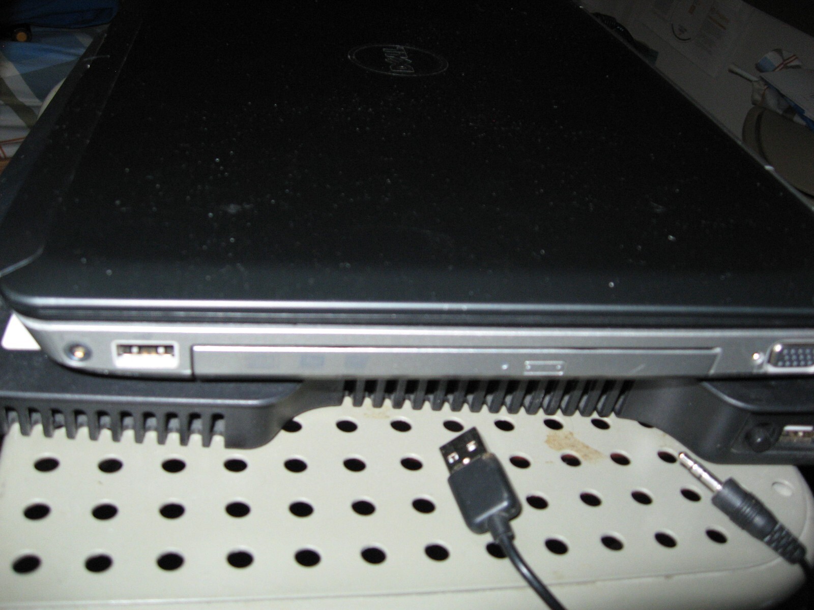 Dell Latitude E5420 14 inch (160 GB, Intel Core i5 2nd Gen., 2.50 GHz, 4 GB)…