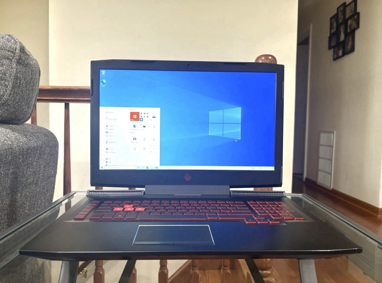 Hp Omen/ 7th I7/32 Ram/256ssd/win 10 Pro/ Charger Included/ Gaming Laptop