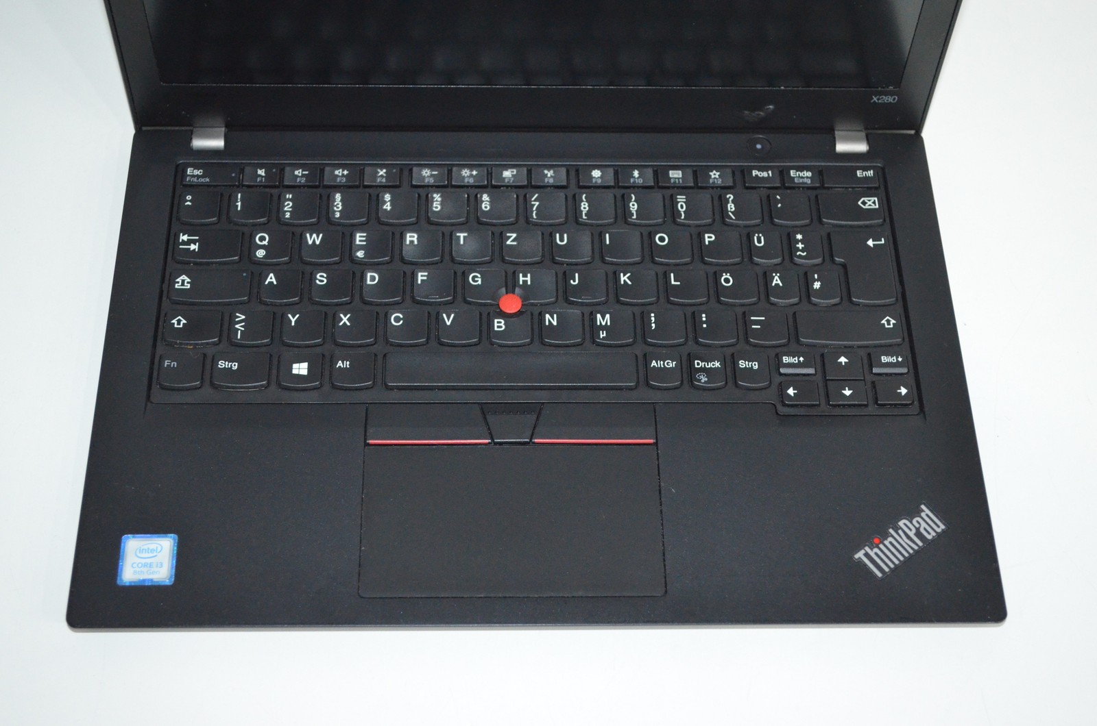 Lenovo ThinkPad X280 – Intel Core i3-8130U 2.20 GHz – 8GB RAM – No HDD