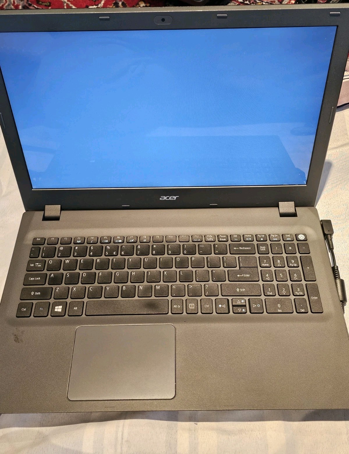 For parts or repair Acer Aspire E5-574 Laptop 15″ WON’T start