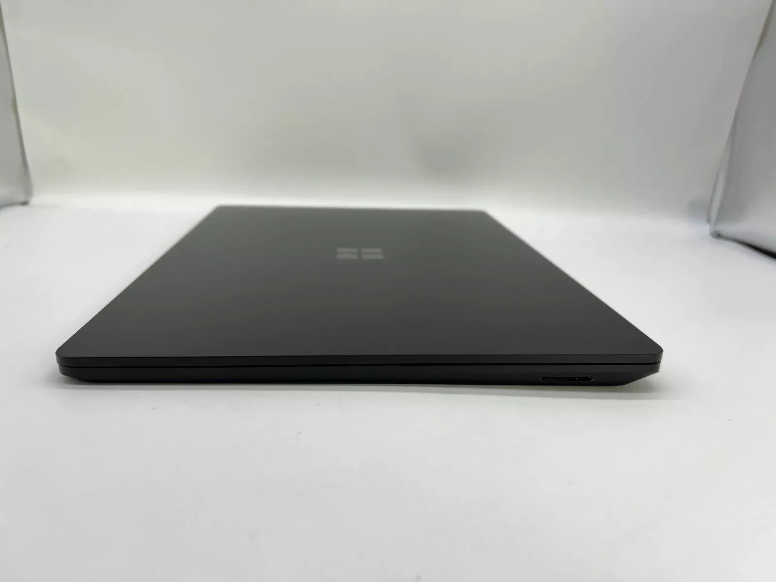 Microsoft Surface Laptop 3 i5 -1035G7 8GB 256GB Win 11 Office 2021