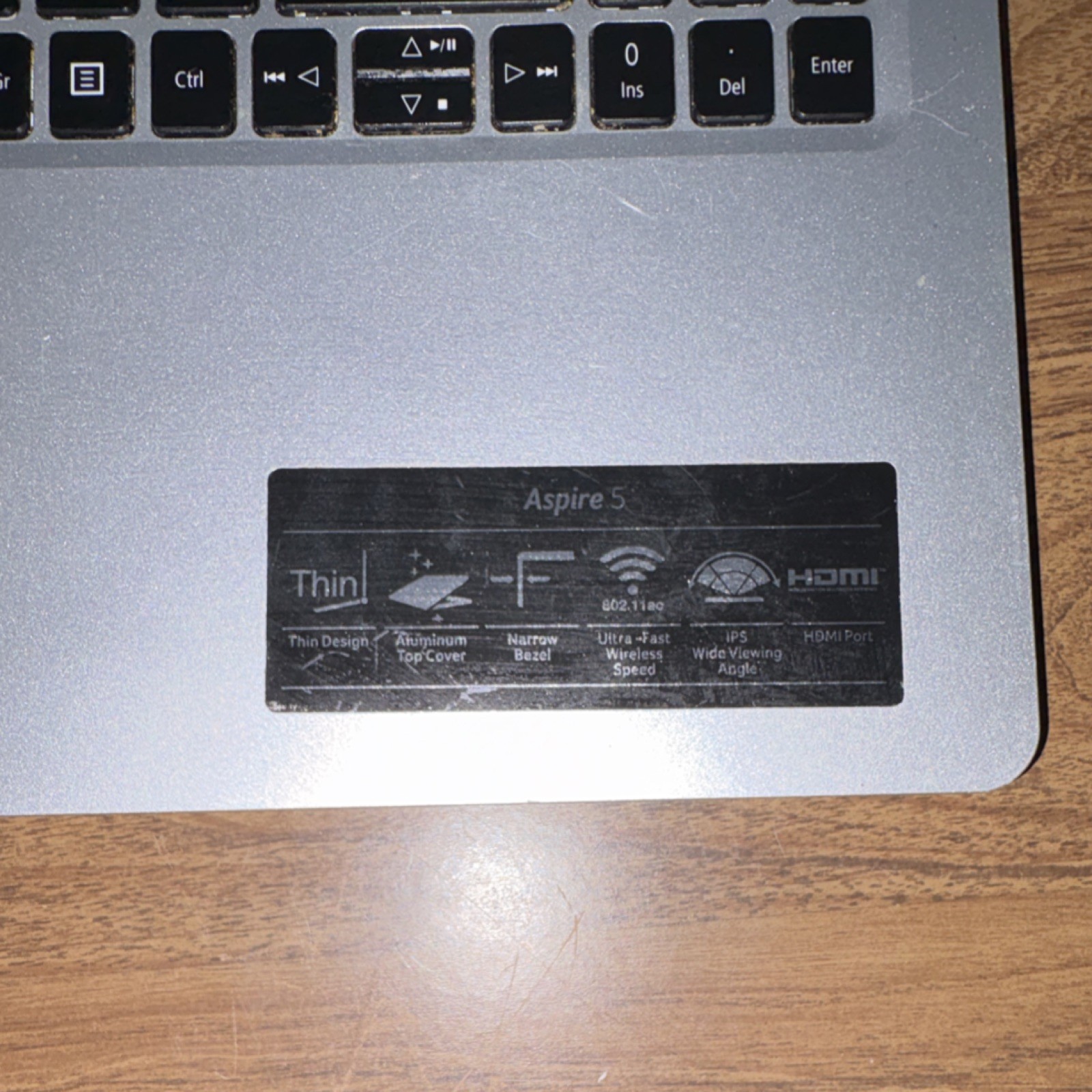 Acer Aspire 5 A515-43-R19E 15.6″ Ryzen 5 8GB 256GB SSD Vega 8 Win Silver